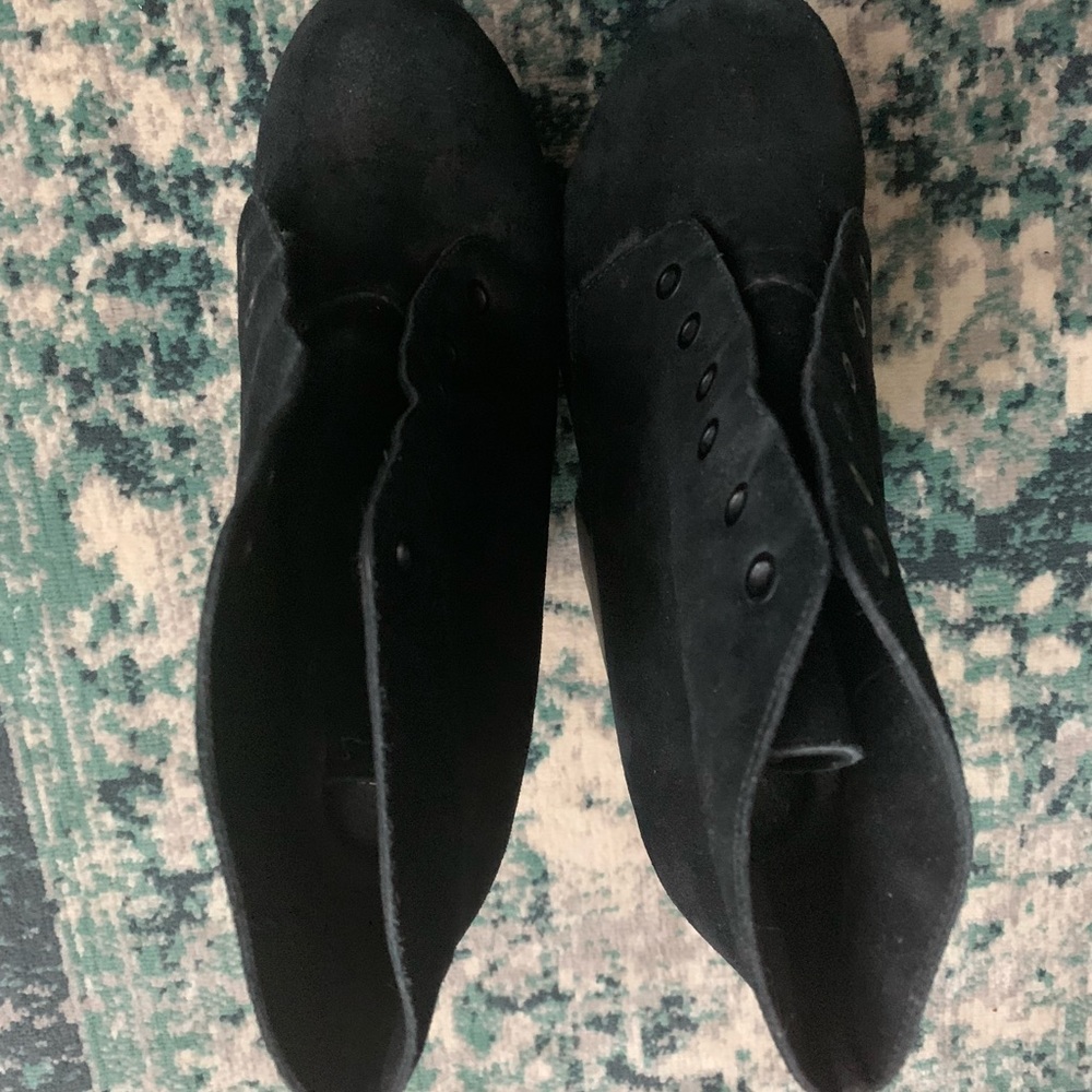Topshop Suede Platform Boot. - Picture 7 of 13